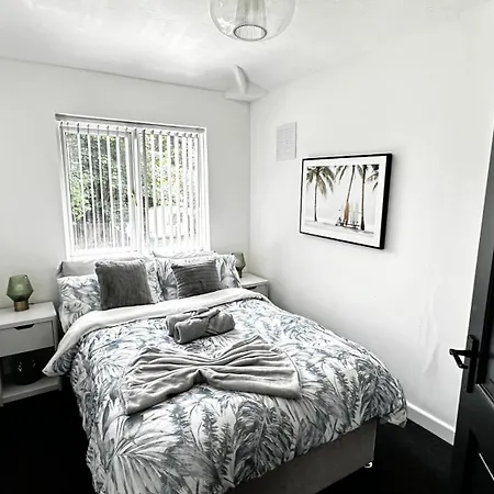 Cosy 3 Bed Near Nec & Bhx Birmingham