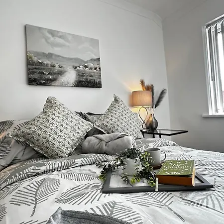 Cosy 3 Bed Near Nec & Bhx * Birmingham